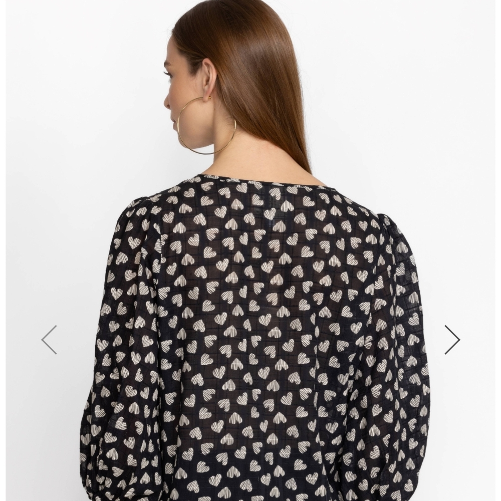 Gauzy Black Heart Print Top